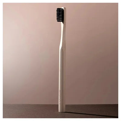 ECOTOOLS Edge Defining Brush