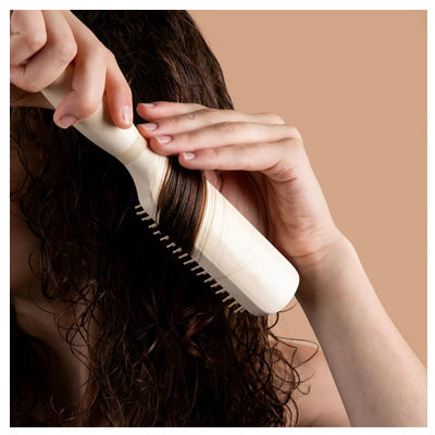 ECOTOOLS Curl Activating Detangler