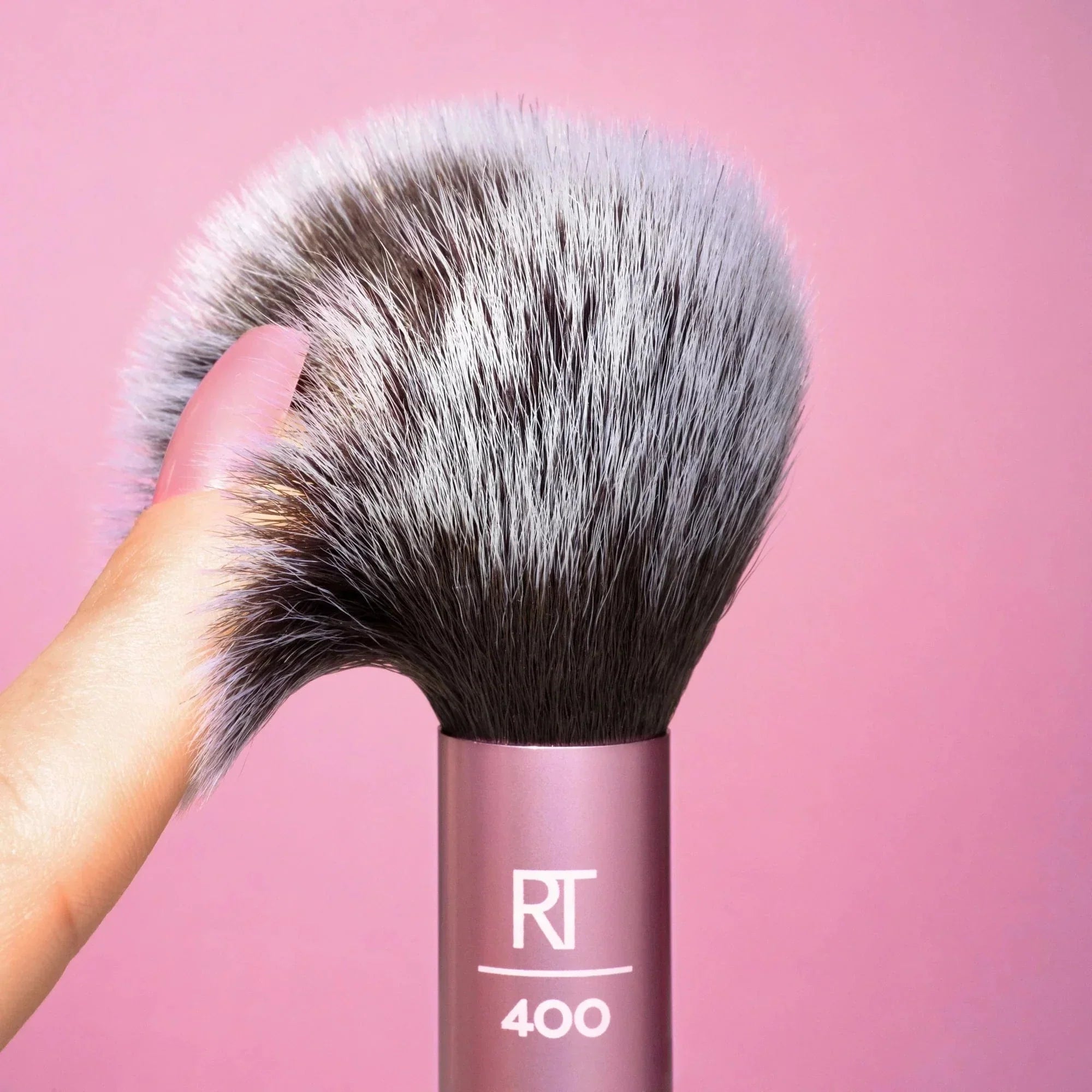 REAL TECHNIQUES Blush Cheek Brush